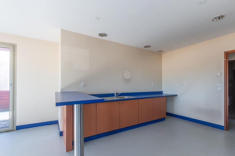 Bureau - 850 m² - 17 pièces