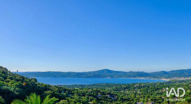 Maison - 421 m² - 7 pièces