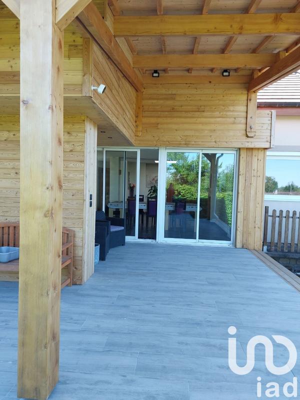 Maison de village - 271 m² - 9 pièces