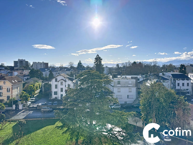 Appartement - 77 m² - 4 pièces