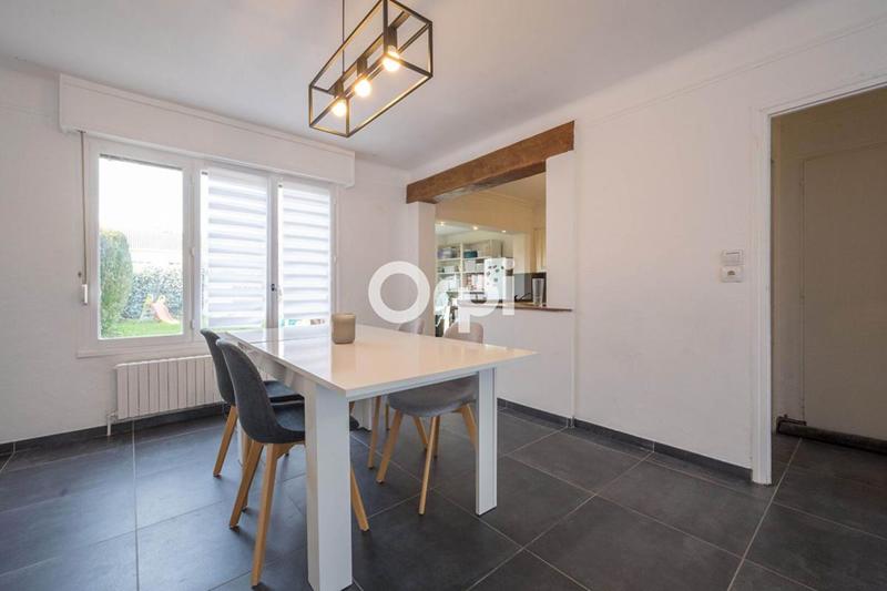 Maison - 88 m² - 4 pièces