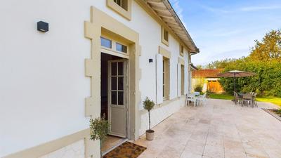 Villa - 180 m² - 7 pièces