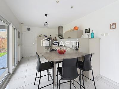 Maison - 143 m² - 5 pièces