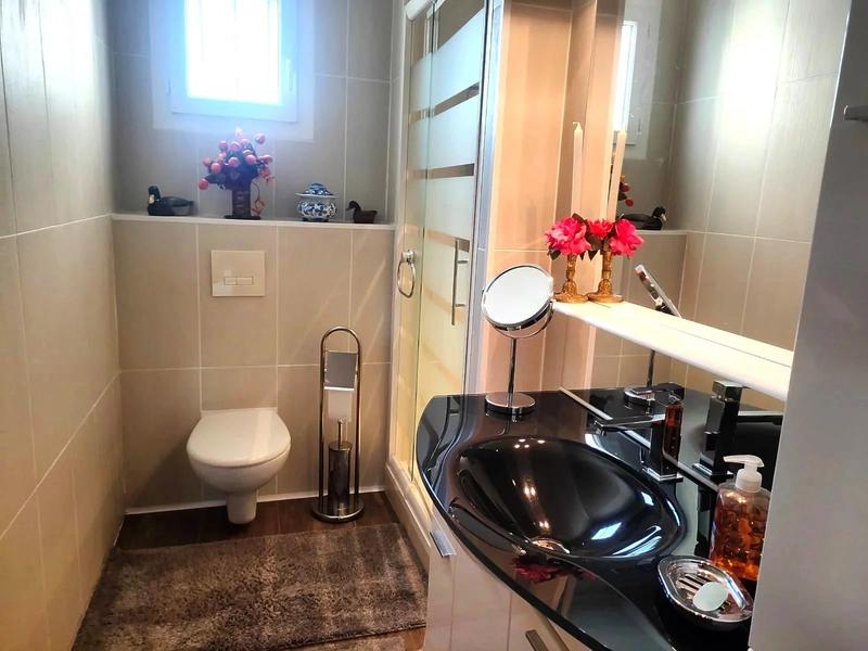 Villa - 175 m² - 6 pièces