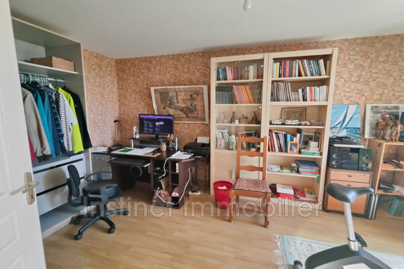 Maison - 181 m² - 5 pièces