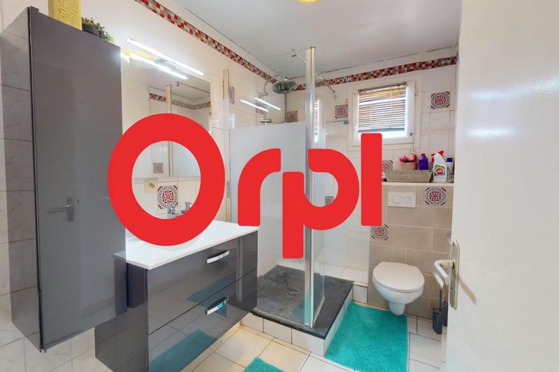 Maison - 96 m² - 5 pièces