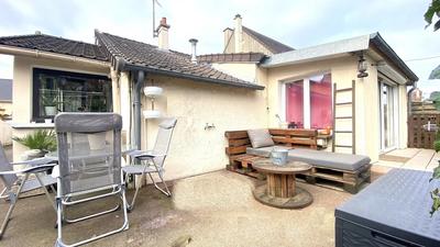 Maison - 80 m² - 4 pièces