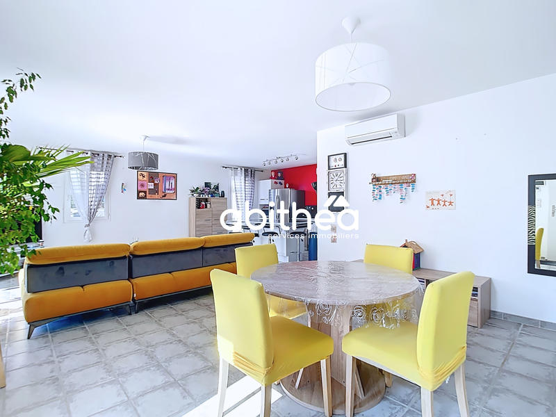 Maison - 100 m² - 4 pièces