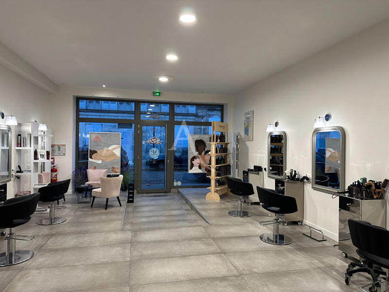 Local commercial - 105 m²