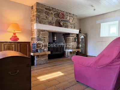 Maison ancienne - 73 m² - 2 pièces