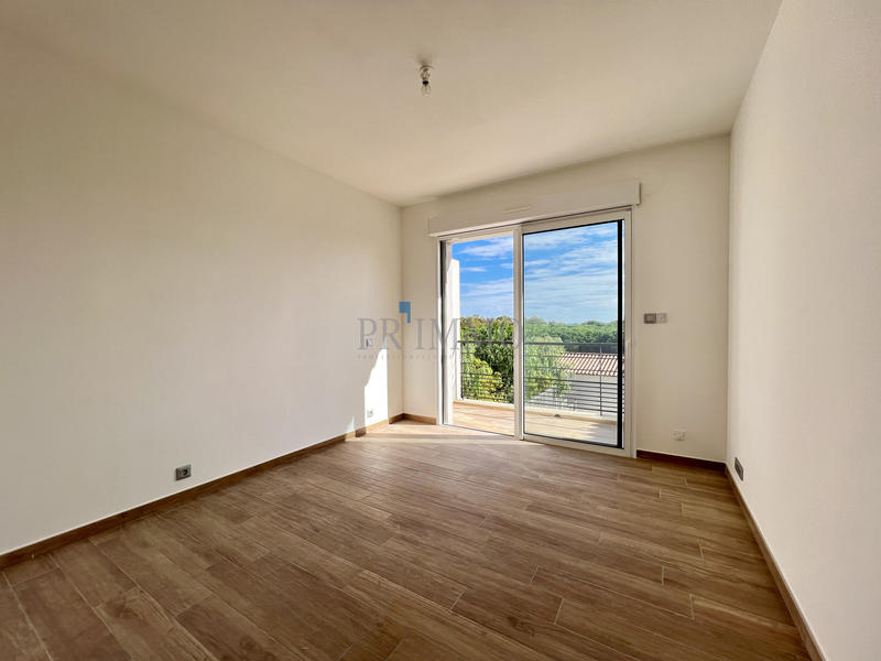 Villa - 137 m² - 4 pièces