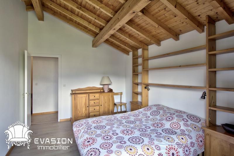 Maison - 105 m² - 4 pièces