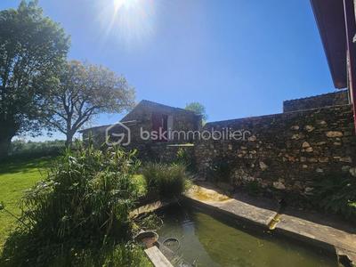 Maison ancienne - 145 m² - 6 pièces