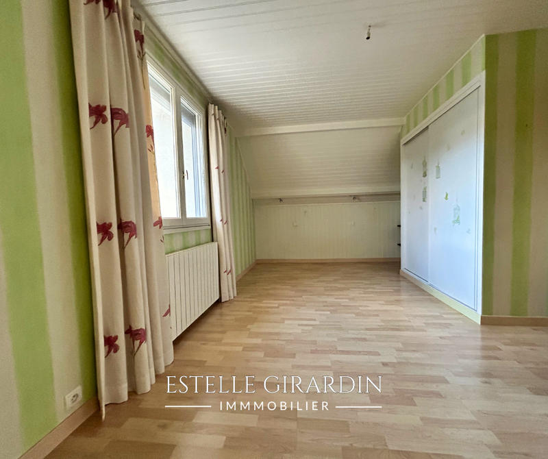 Maison - 115 m² - 6 pièces