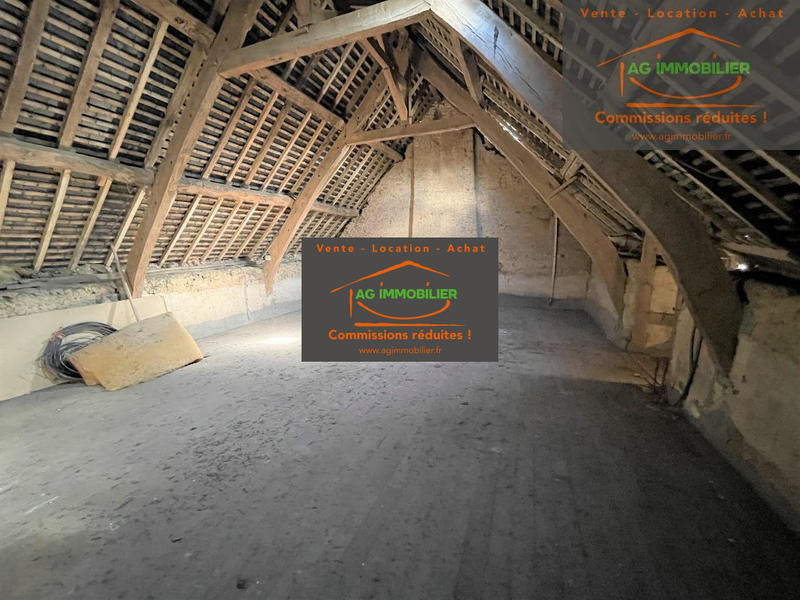 Maison - 380 m² - 5 pièces