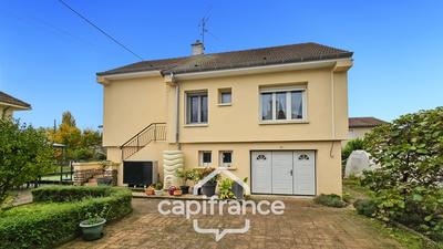 Maison - 109 m² - 7 pièces