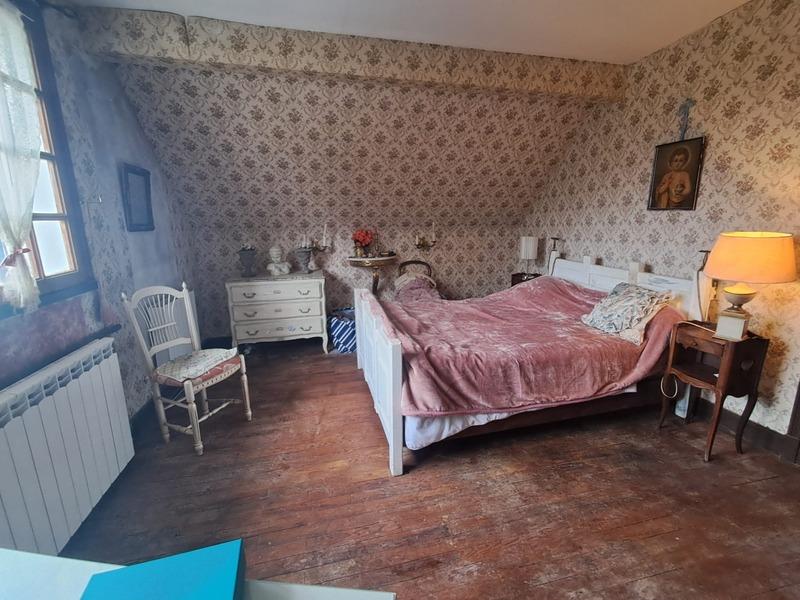 Maison bourgeoise - 325 m² - 11 pièces