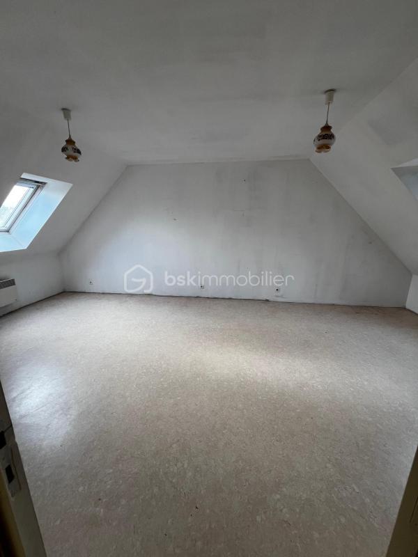 Maison traditionnelle - 85 m² - 4 pièces