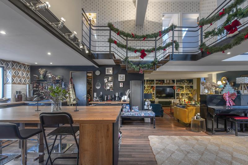 Maison - 192 m² - 7 pièces