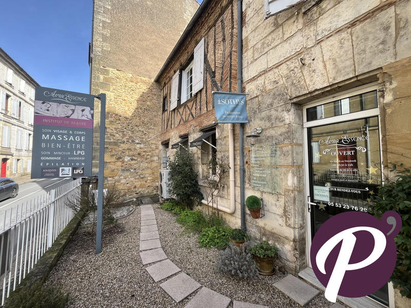 Local commercial - 86 m² - 4 pièces