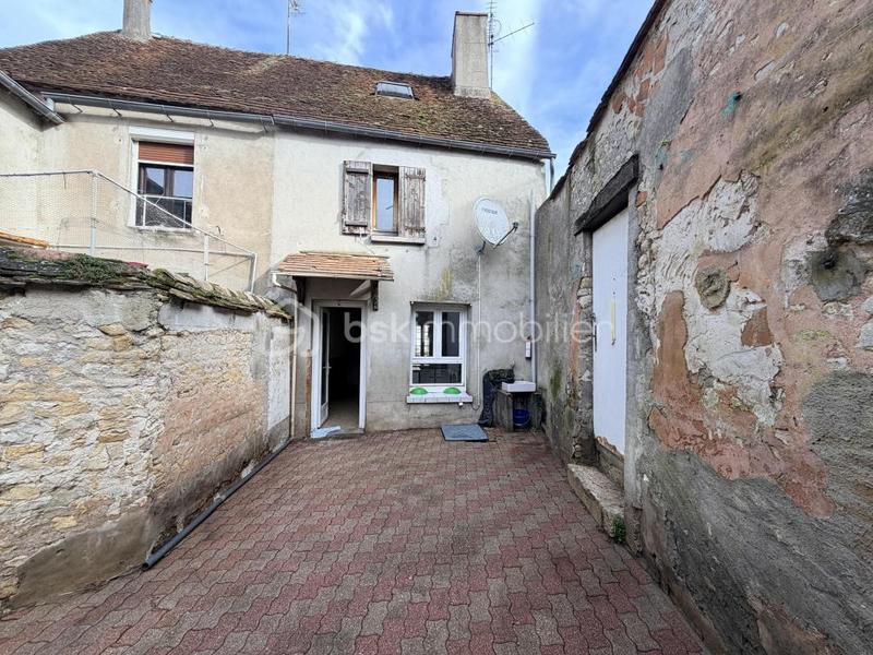 Maison de village - 110 m² - 5 pièces