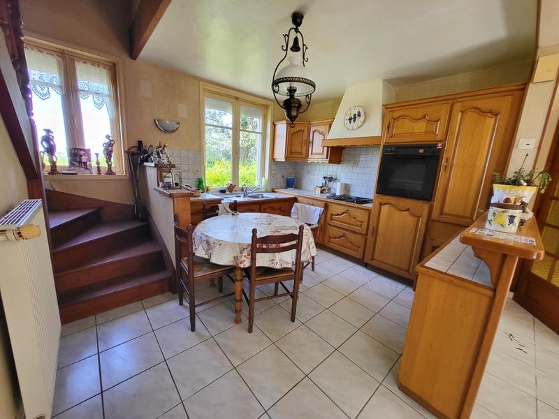 Maison - 95 m² - 5 pièces