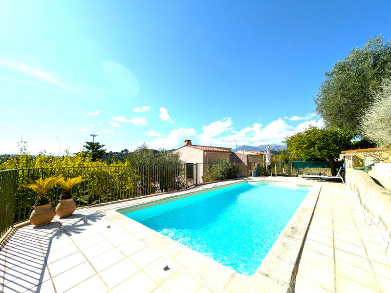Villa - 134 m² - 5 pièces