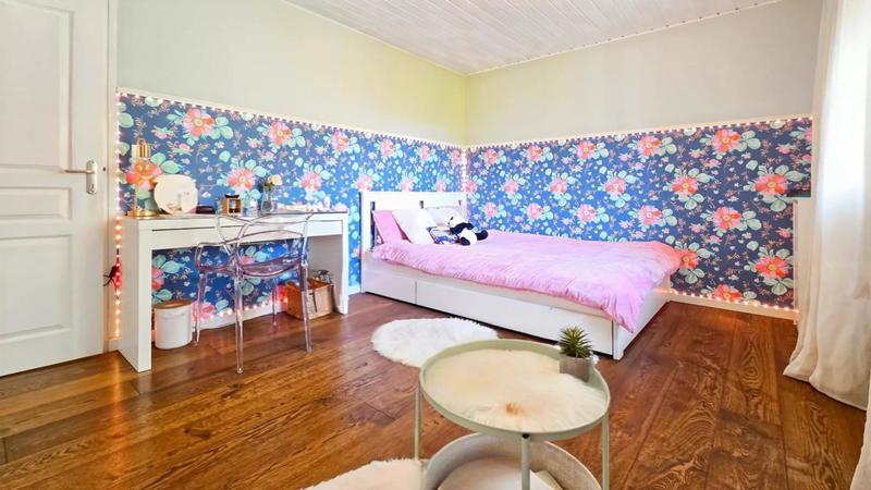 Maison - 219 m² - 7 pièces