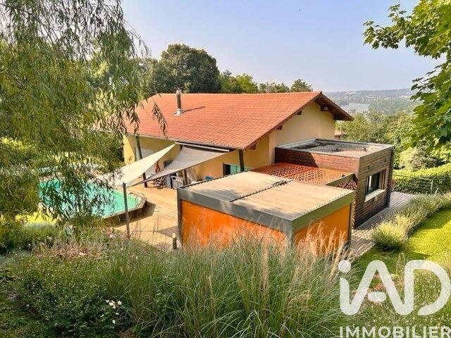 Maison - 184 m² - 5 pièces