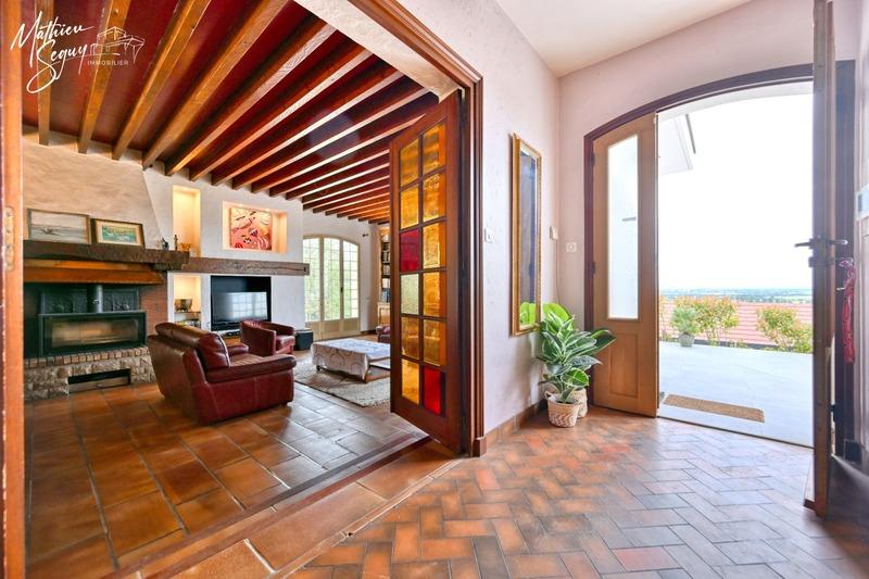 Maison - 195 m² - 6 pièces