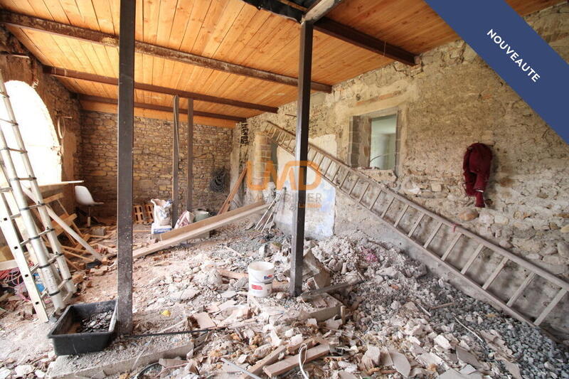 Mas - 350 m² - 10 pièces