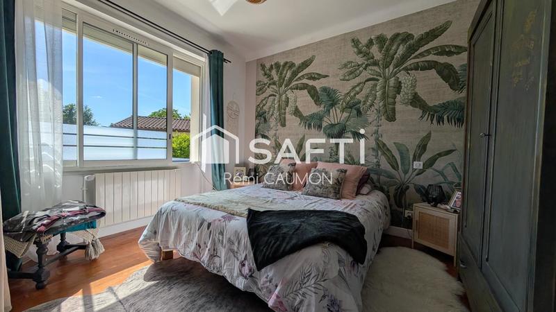 Maison - 214 m² - 7 pièces