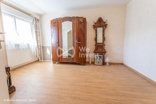 Maison traditionnelle - 105 m² - 6 pièces