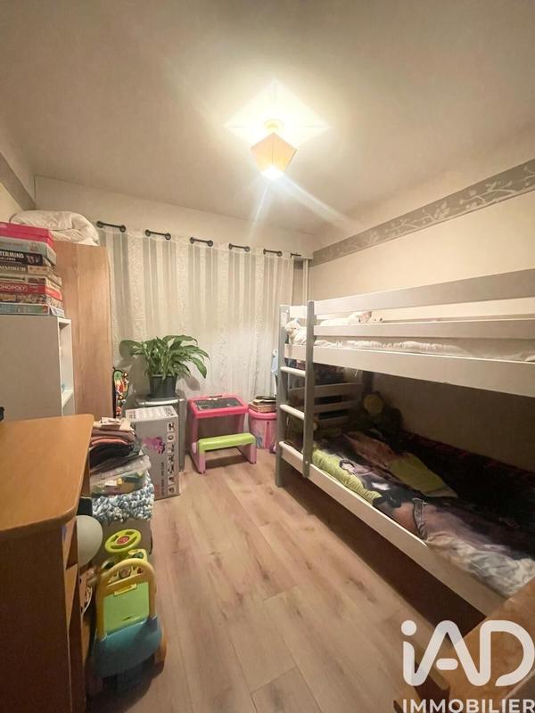 Appartement - 97 m² - 5 pièces