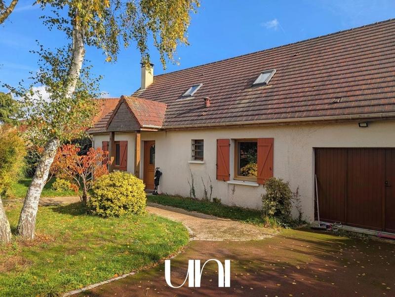 Maison - 137 m² - 6 pièces