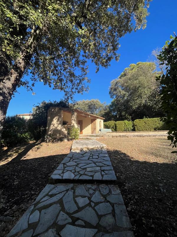 Villa - 150 m² - 5 pièces