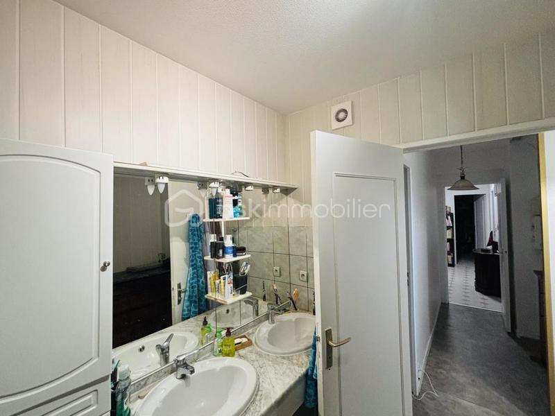 Appartement - 102 m² - 5 pièces