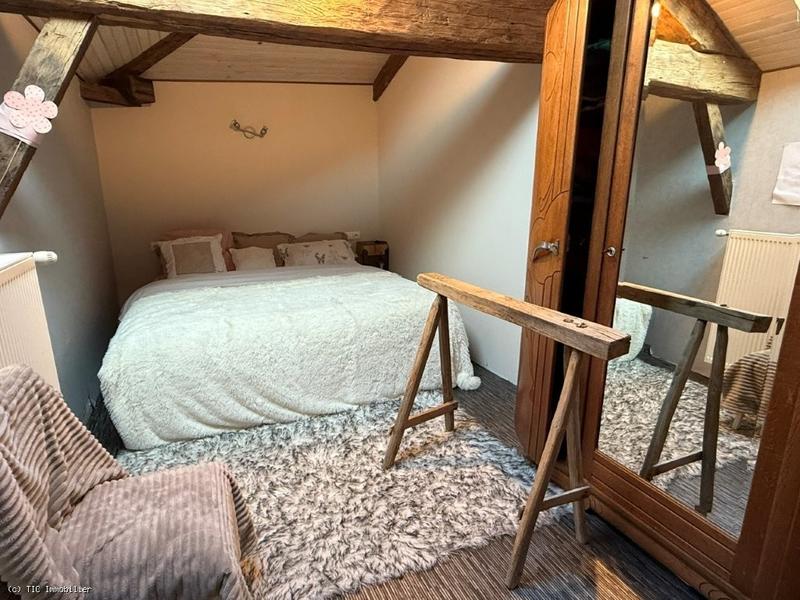 Propriété - 195 m² - 7 pièces