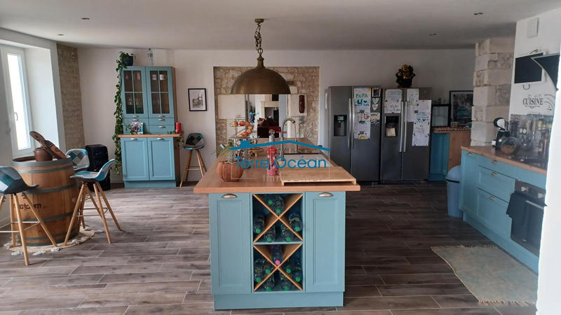 Villa - 500 m² - 10 pièces