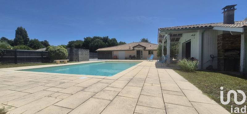 Maison - 200 m² - 4 pièces