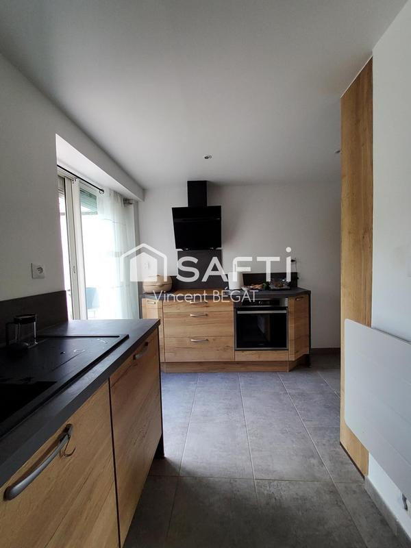 Maison - 95 m² - 6 pièces