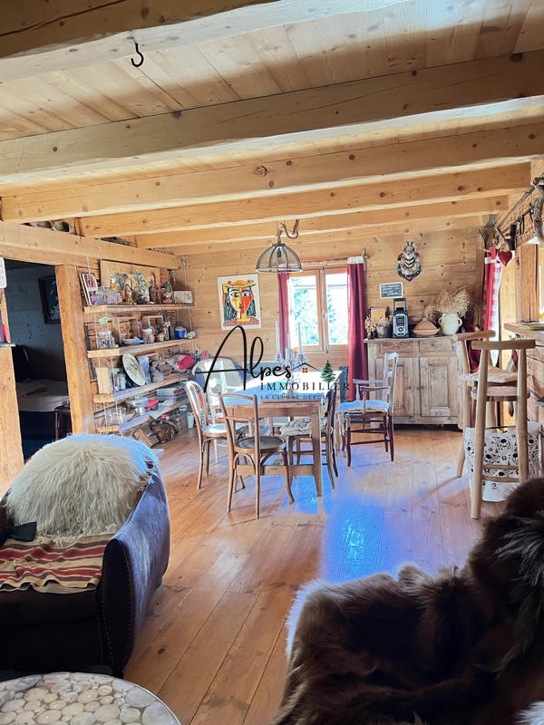 Châlet - 289 m² - 5 pièces