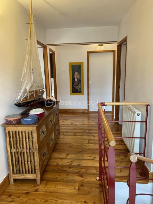 Maison de village - 250 m² - 7 pièces