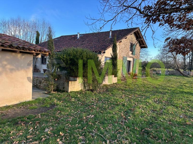 Grange - 212 m² - 6 pièces