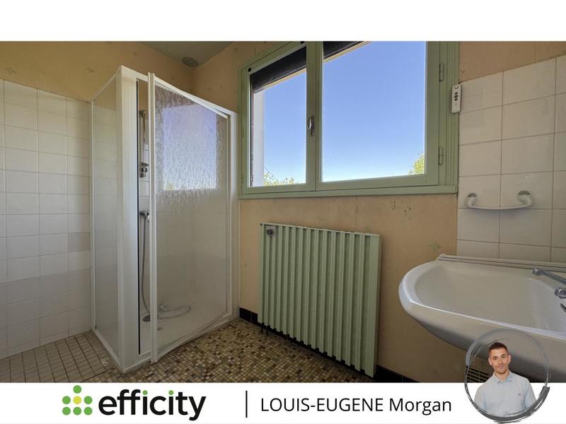 Maison - 156 m² - 9 pièces