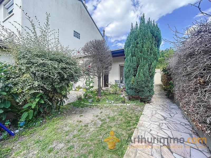 Maison - 85 m² - 4 pièces