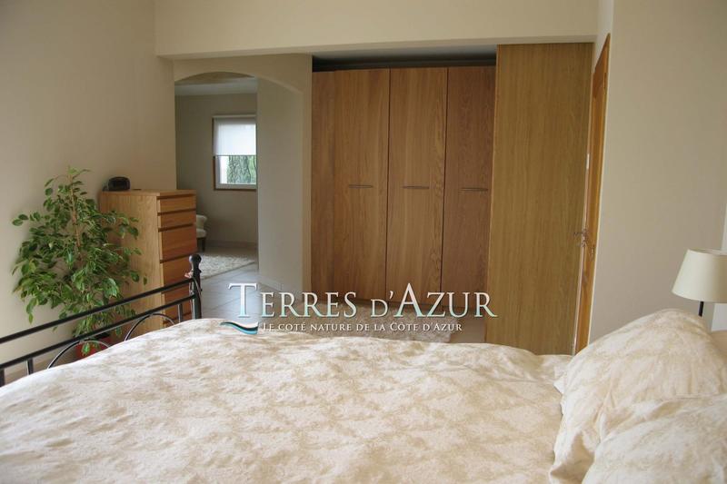 Villa - 263 m² - 7 pièces