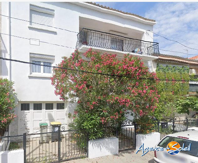 Maison - 272 m² - 8 pièces