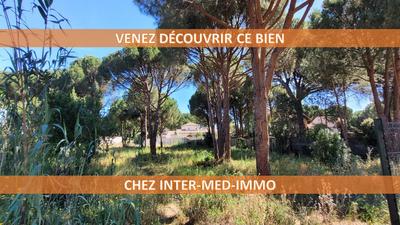 Terrain constructible - 910 m²