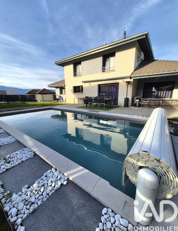 Maison - 150 m² - 6 pièces